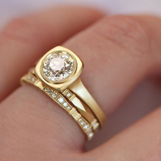 Vintage Golden Elegant Ring Set-Junie Boutique